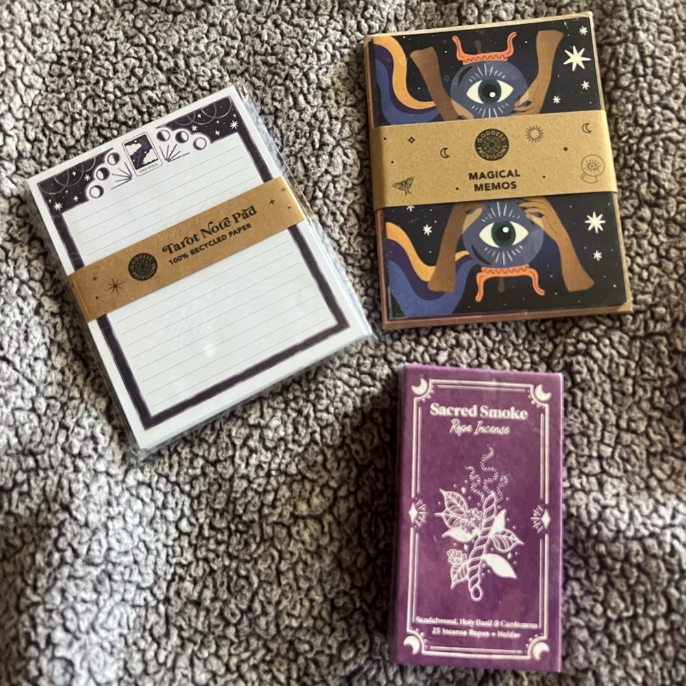 Set of 3 notepad, notecards and rope incense kit NWT
